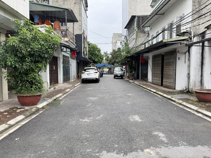 Bán 119,7m2 Đất TĐC Cổ Bi, Gia Lâm - Đường Ô tô Tránh, Dân Cư Ổn Định, Tiện Ích Kín 4