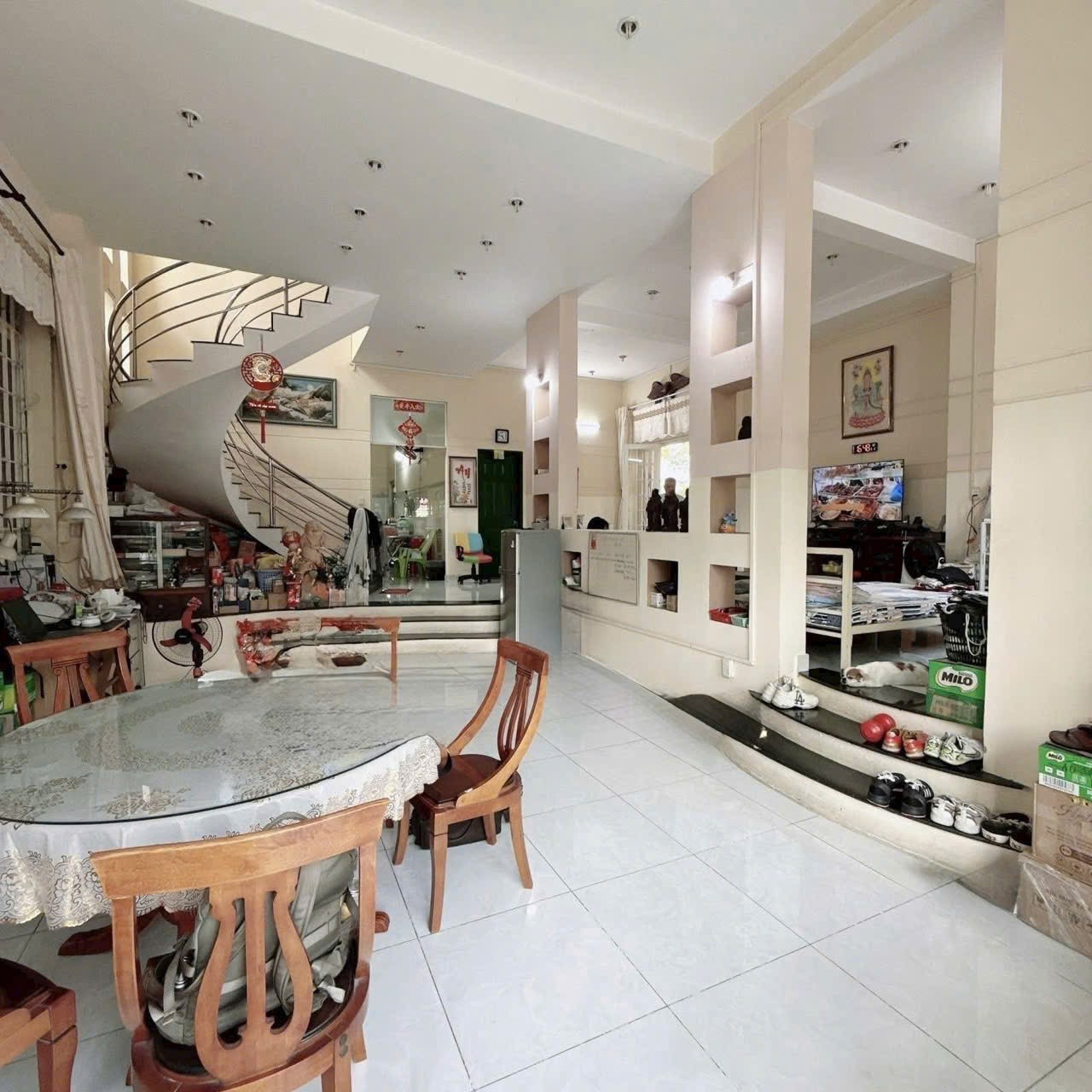 BIỆT THỰ SÂN VƯỜN VIP (23x26) MT NHỰA ẤP CHÁNH 1, TÂN XUÂN, HÓC MÔN CHỈ 19 TỶ 2