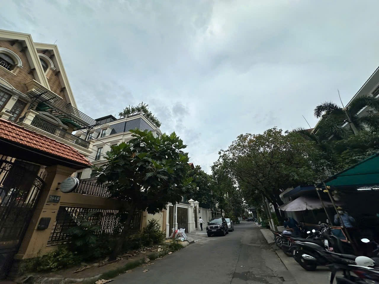 Cần bán Biệt thự Phường Thảo Điền, Quận 2, Diện tích 382m², Giá 90 Tỷ