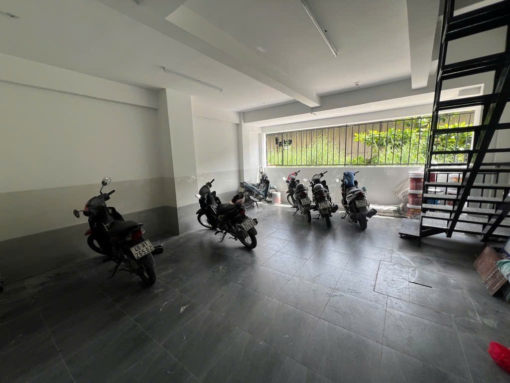 CHDV 5 tầng – Bùi Văn Ba, Quận 7,Ô tô đậu cửa Thu nhập 80tr/tháng  Giá 12 tỷ 4