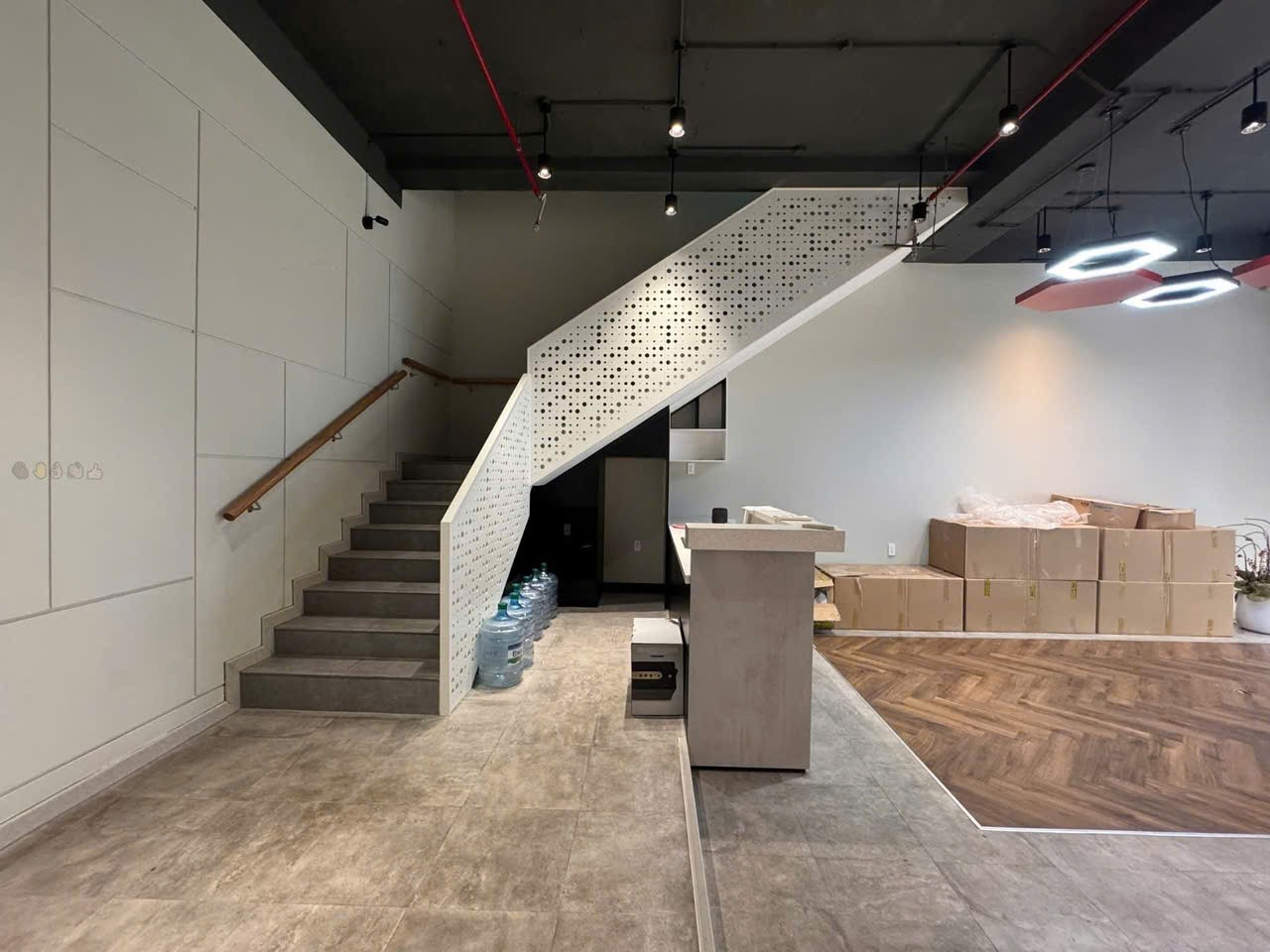 Cho thuê Nhà mặt tiền Phường Thủ Thiêm, Quận 2, Diện tích 232m², Giá 100 Triệu/tháng 7