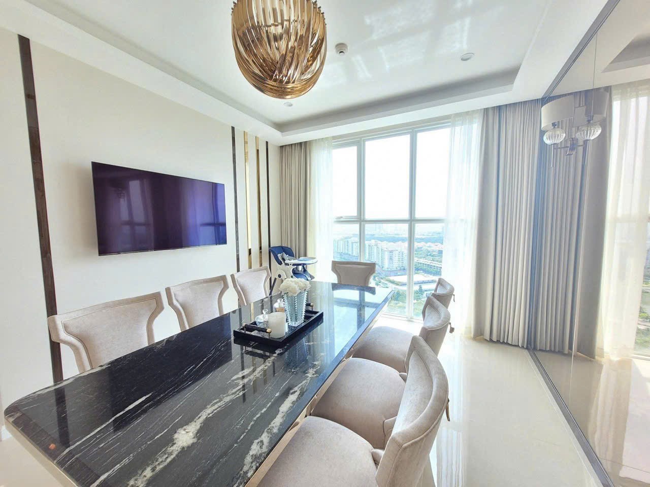Cần bán Căn hộ chung cư Phường An Lợi Đông, Quận 2, Diện tích 200m², Giá 32 Tỷ 2