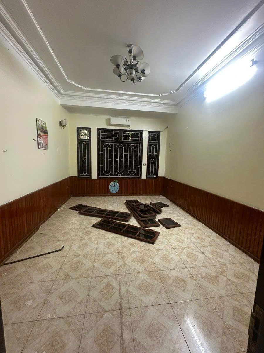 Cần bán Nhà mặt tiền đường Trần Quang Diệu, Phường Ô Chợ Dừa, Diện tích 44m², Giá 21.8 Tỷ 3