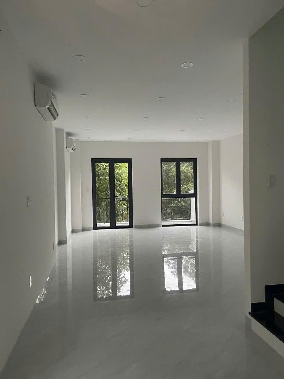 Cho thuê Biệt thự Quận 9, Hồ Chí Minh, Diện tích 250m², Giá 045 Triệu/tháng 2