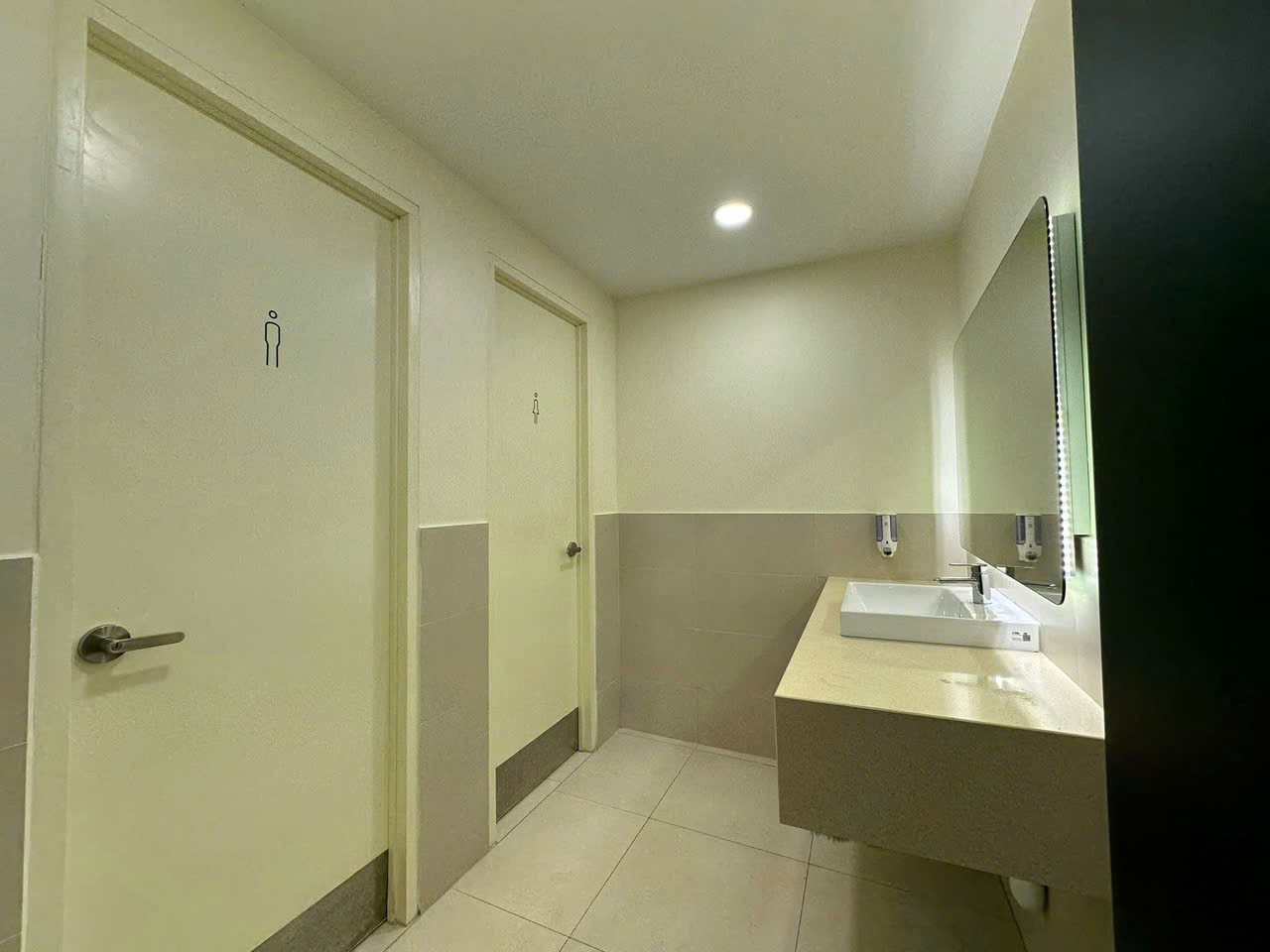 Cho thuê Nhà mặt tiền Phường Thủ Thiêm, Quận 2, Diện tích 400m², Giá 290 Triệu/tháng 3