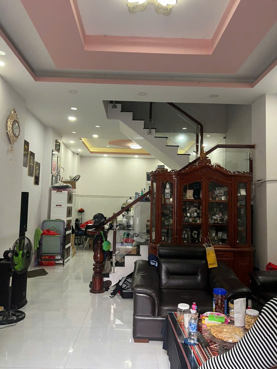 Bán nhà mặt phố đường số 33, Bình Trưng Tây, Q2, TP HCM, DT 85 m2, 4 tầng, 4PN, SH, giá 8.65  tỷ.