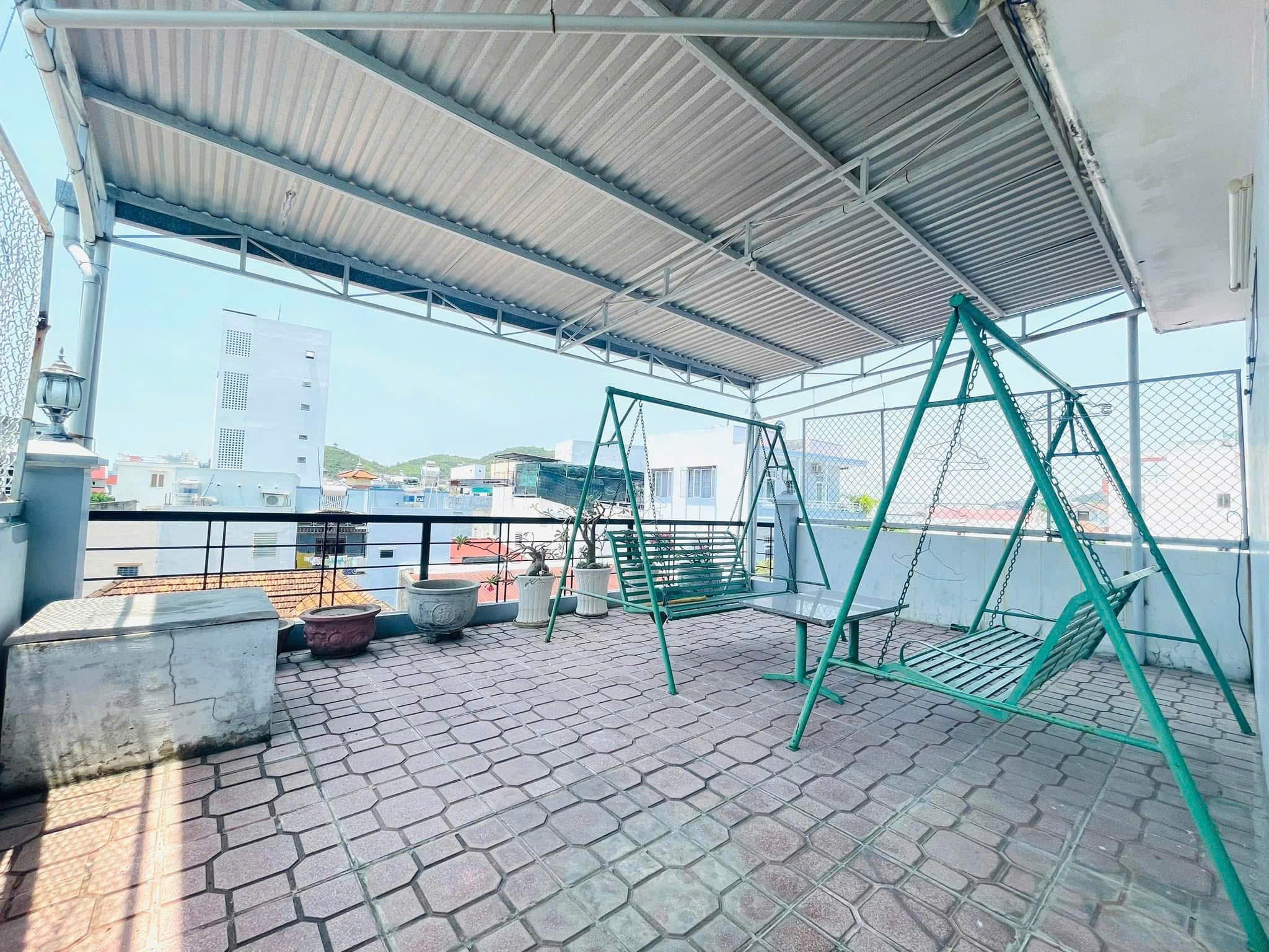 NHÀ BÊ TÔNG CỐT THÉP GẦN BIỂN BA LÀNG NGANG 6m HẺM THÔNG QUẢNG ĐỨC, BẮC NHA TRANG. 3