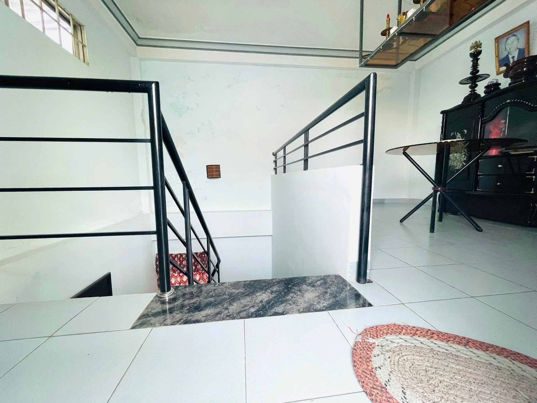NHÀ BÊ TÔNG CỐT THÉP GẦN BIỂN BA LÀNG NGANG 6m HẺM THÔNG QUẢNG ĐỨC, BẮC NHA TRANG. 5
