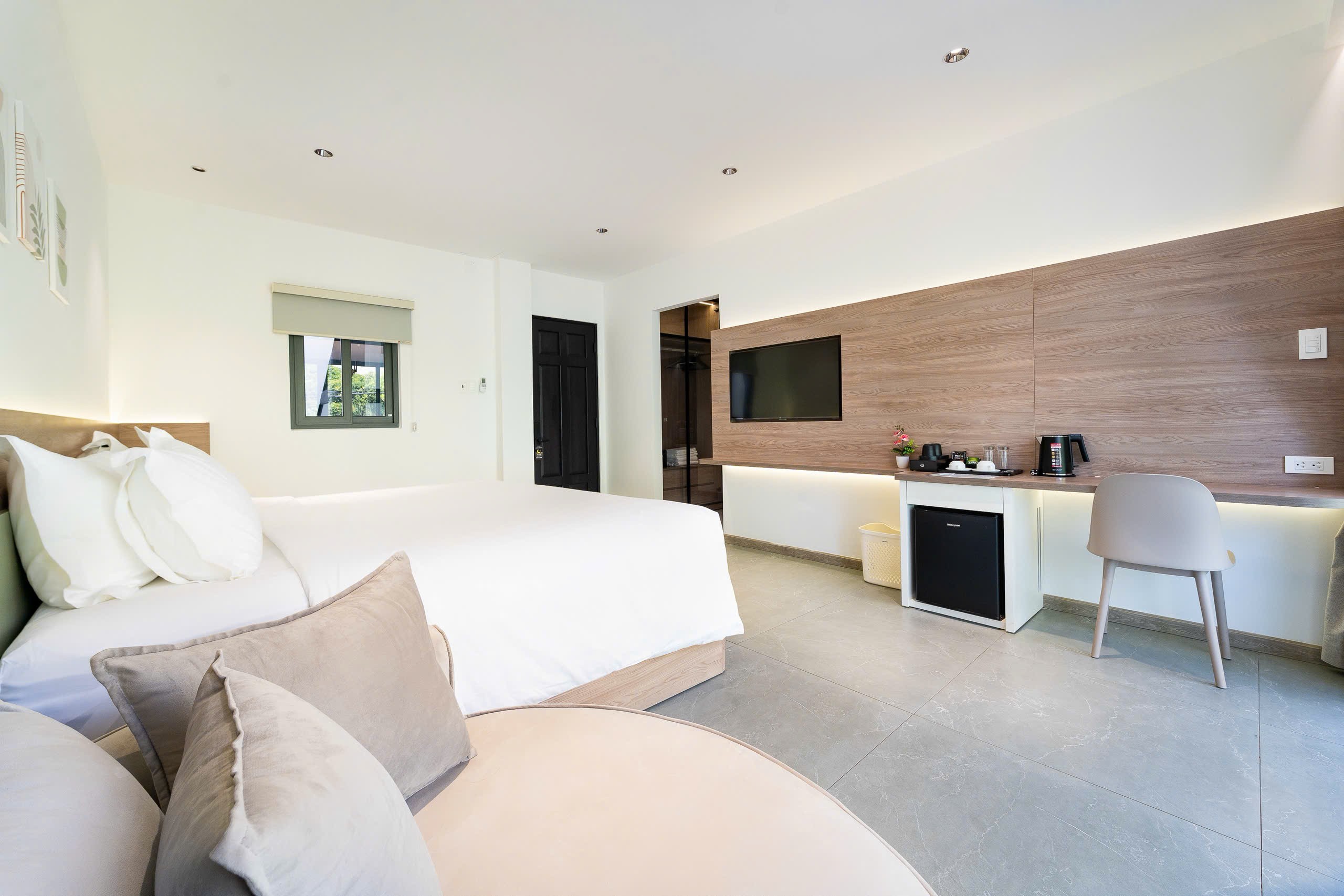 Cần bán Biệt thự Bình Chánh, Hồ Chí Minh, Diện tích 200m², Giá 40 Tỷ