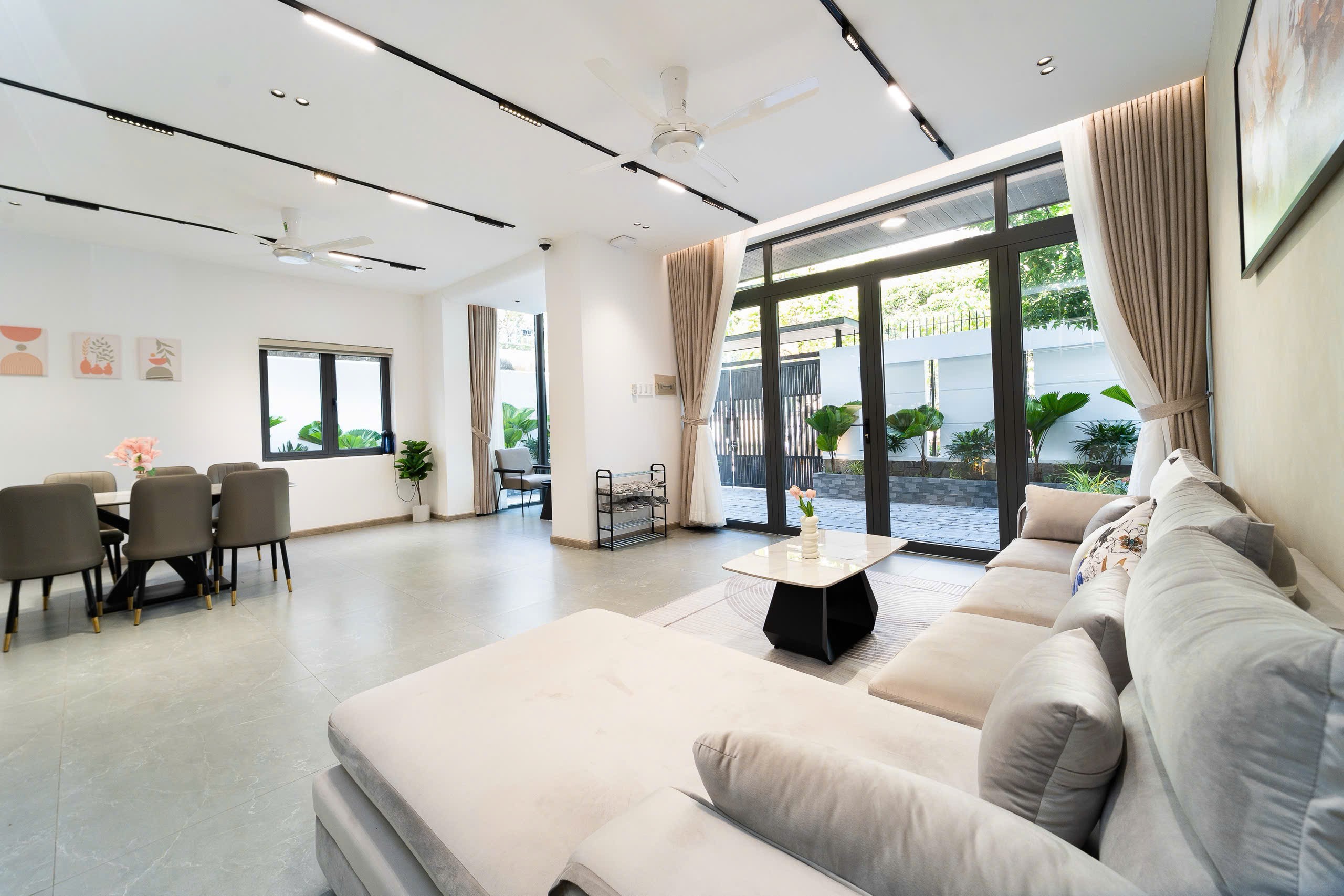 Cần bán Biệt thự Bình Chánh, Hồ Chí Minh, Diện tích 200m², Giá 40 Tỷ 11