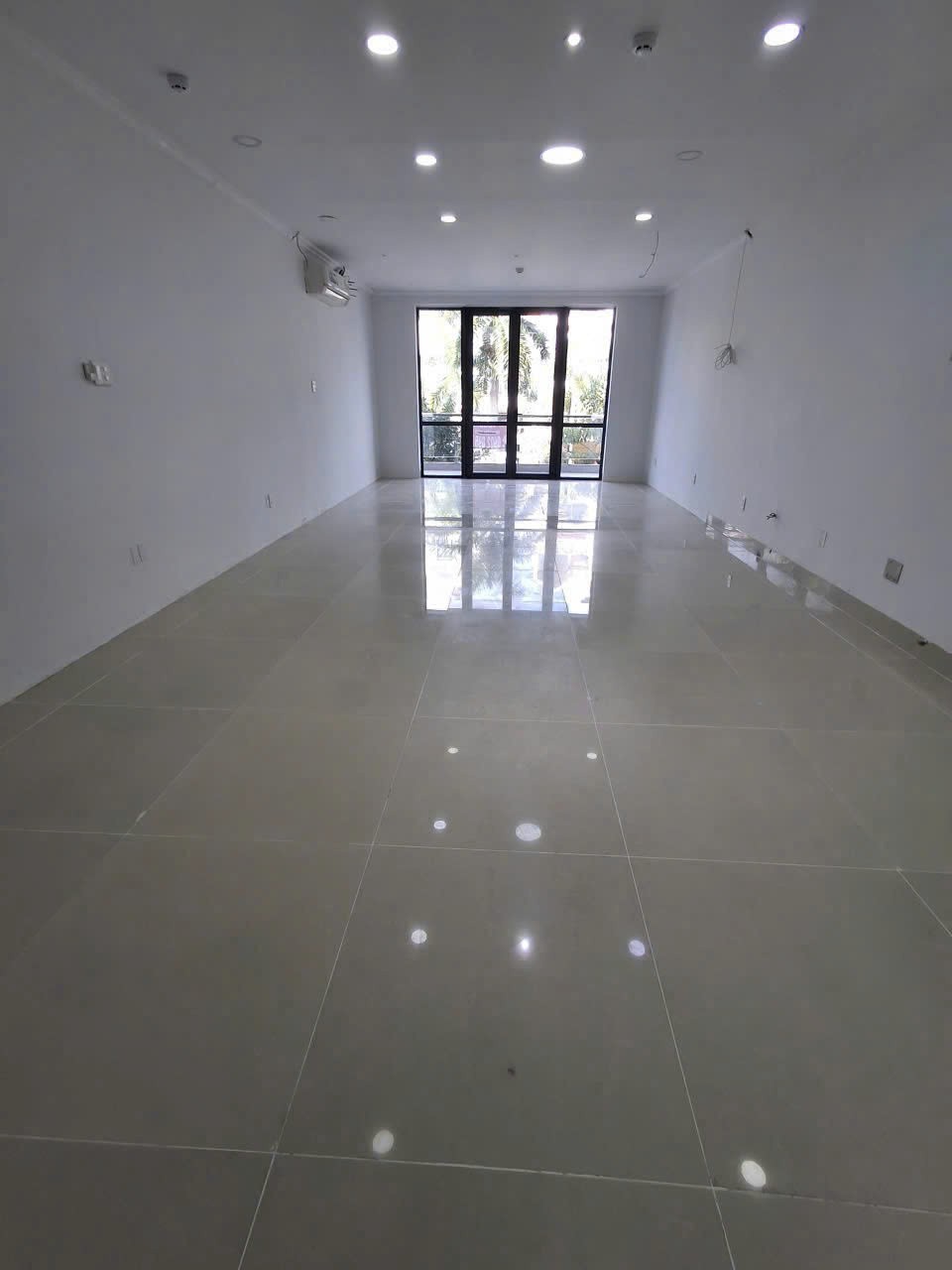 Cho thuê Nhà mặt tiền Phường Tân Hưng, Quận 7, Diện tích 100m², Giá 075 Triệu/tháng