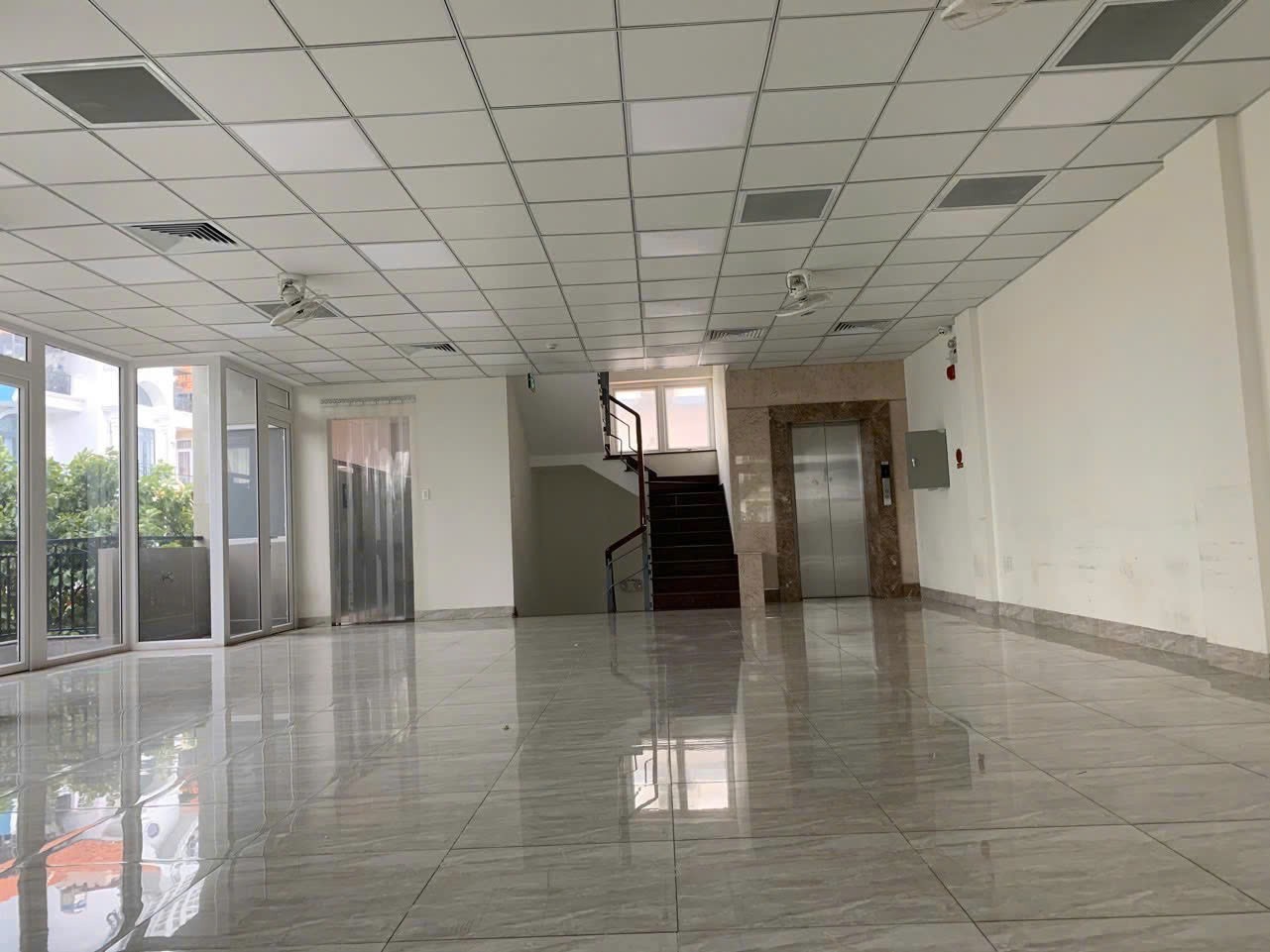 Cho thuê Nhà mặt tiền Phường Tân Hưng, Quận 7, Diện tích 200m², Giá 0125 Triệu/tháng
