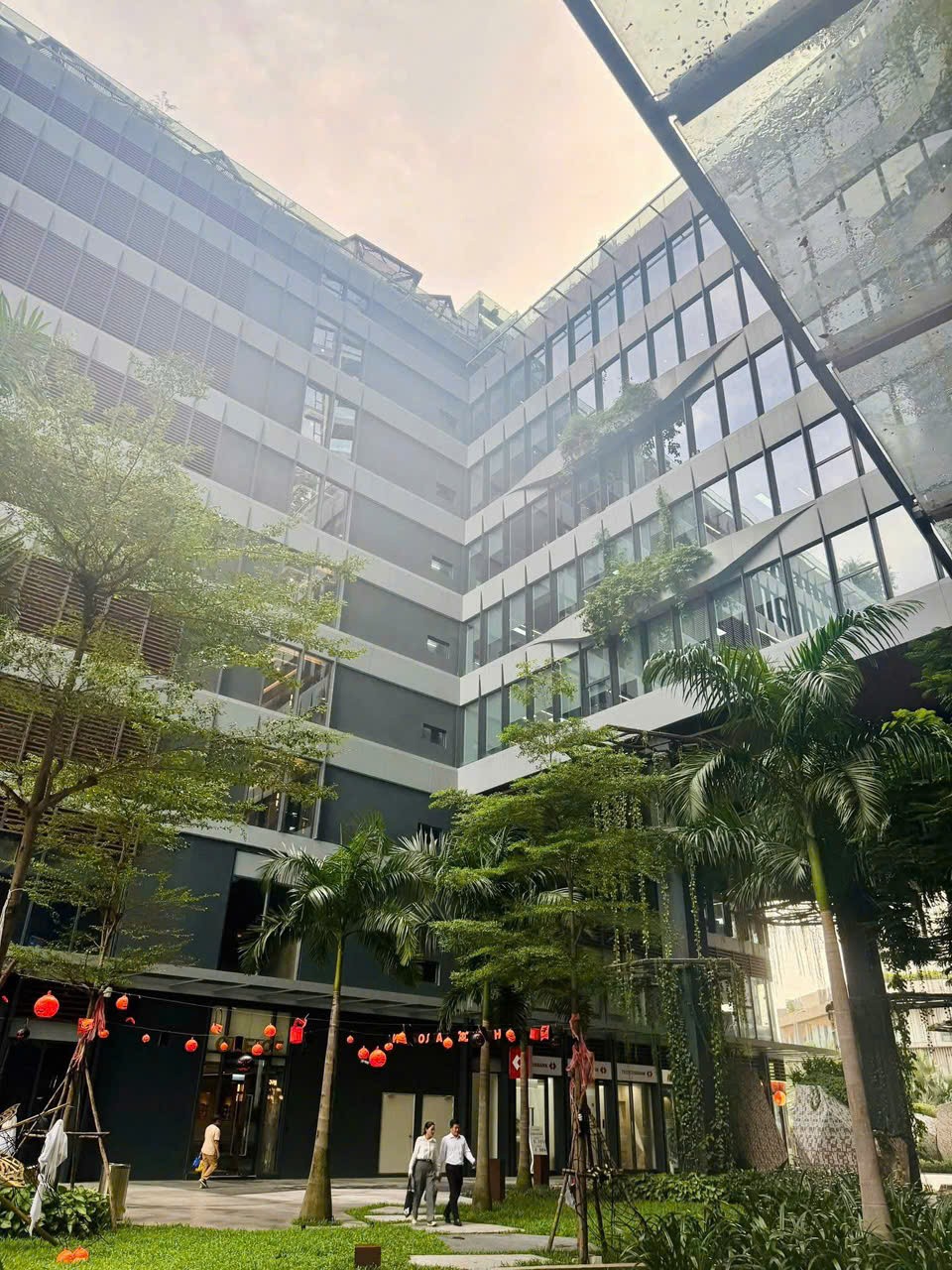 Cho thuê Nhà mặt tiền Phường An Phú, Quận 2, Diện tích 200m², Giá 120 Triệu/tháng