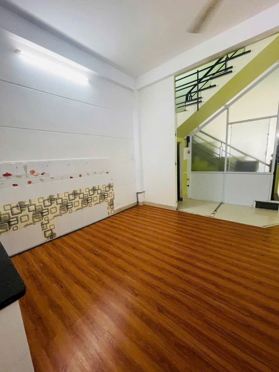 Bán nhà mặt tiền hẻm Oto 5x18 Nhà Bè – Lê Văn Lương, Gần Phú Mỹ Hưng 3