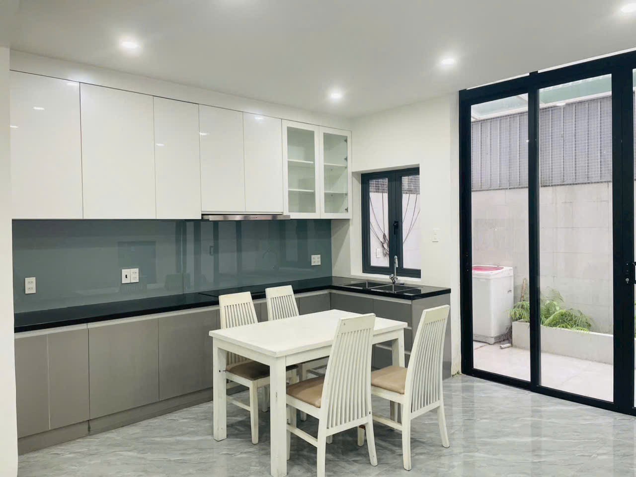 Cần bán Nhà mặt tiền Phường Cát Lái, Quận 2, Diện tích 85m², Giá 10.2 Tỷ 3