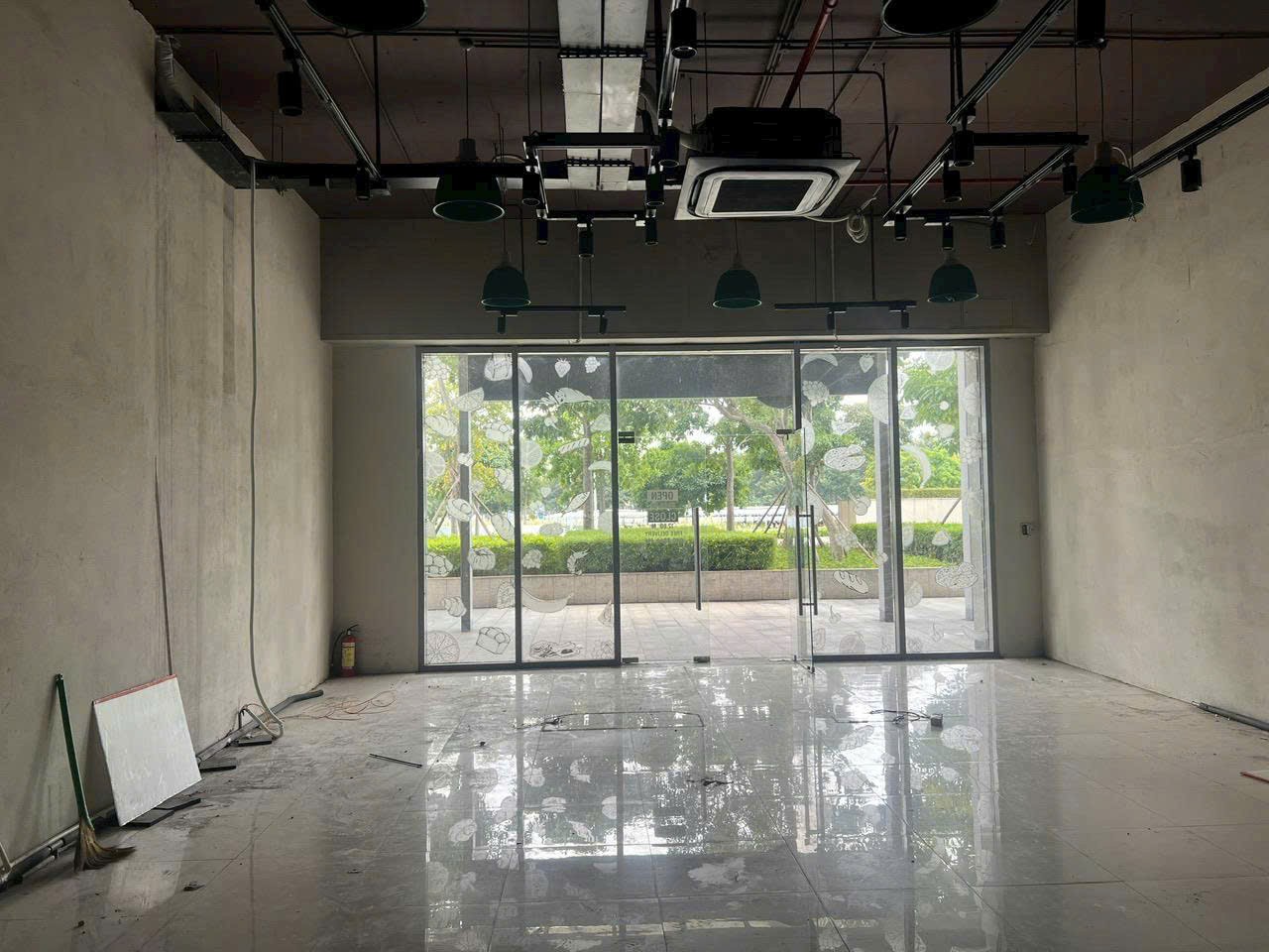 Cho thuê Nhà mặt tiền Phường An Lợi Đông, Quận 2, Diện tích 252m², Giá 90 Triệu/tháng 3