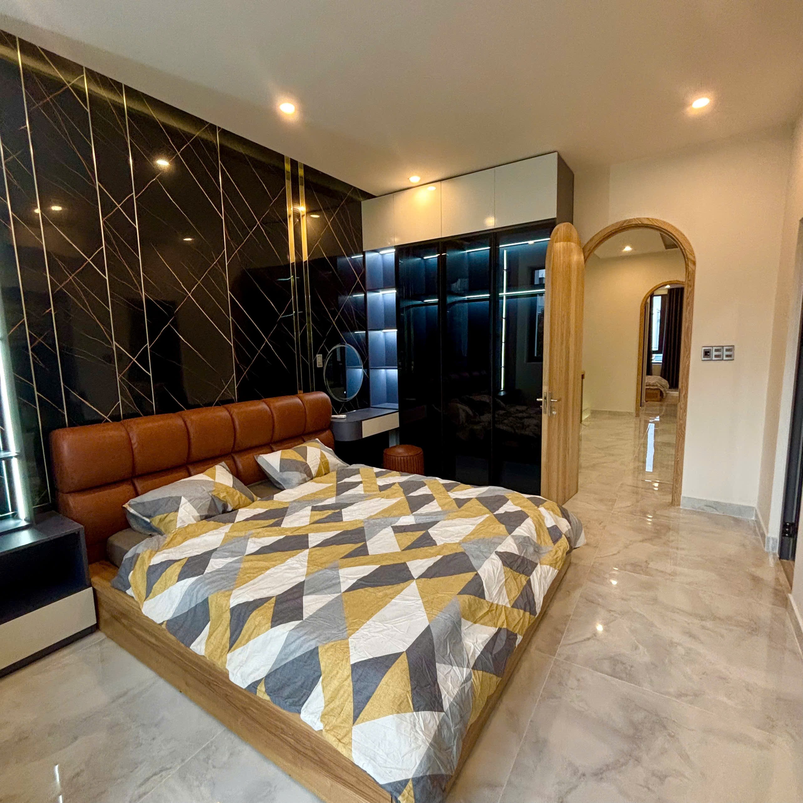 BÁN NHÀ 3 TẦNG  HIỆN ĐẠI SÁT BIỂN NGUYỄN TẤT THÀNH,TP ĐÀ NẴNG 4