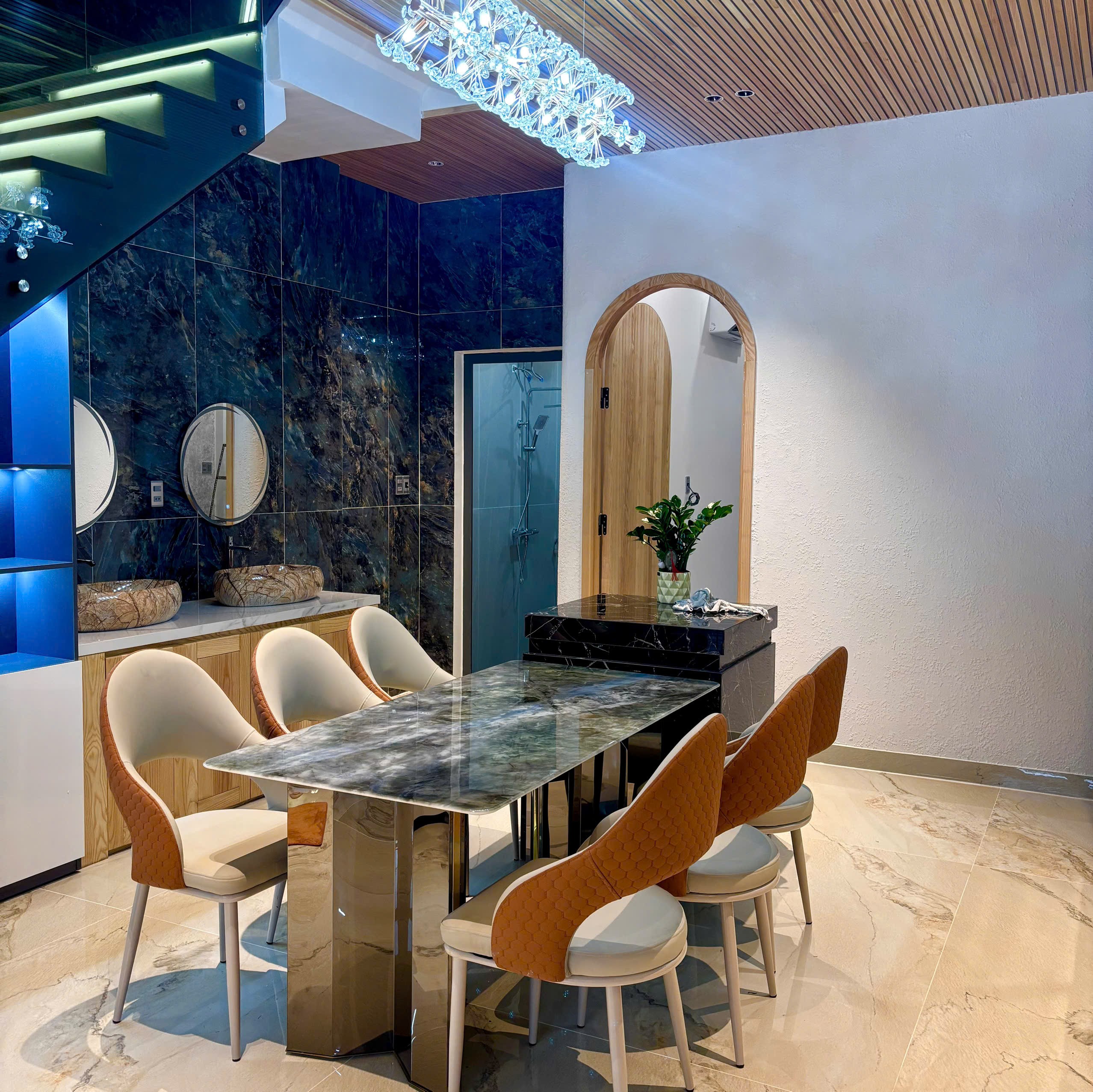 BÁN NHÀ 3 TẦNG  HIỆN ĐẠI SÁT BIỂN NGUYỄN TẤT THÀNH,TP ĐÀ NẴNG 5