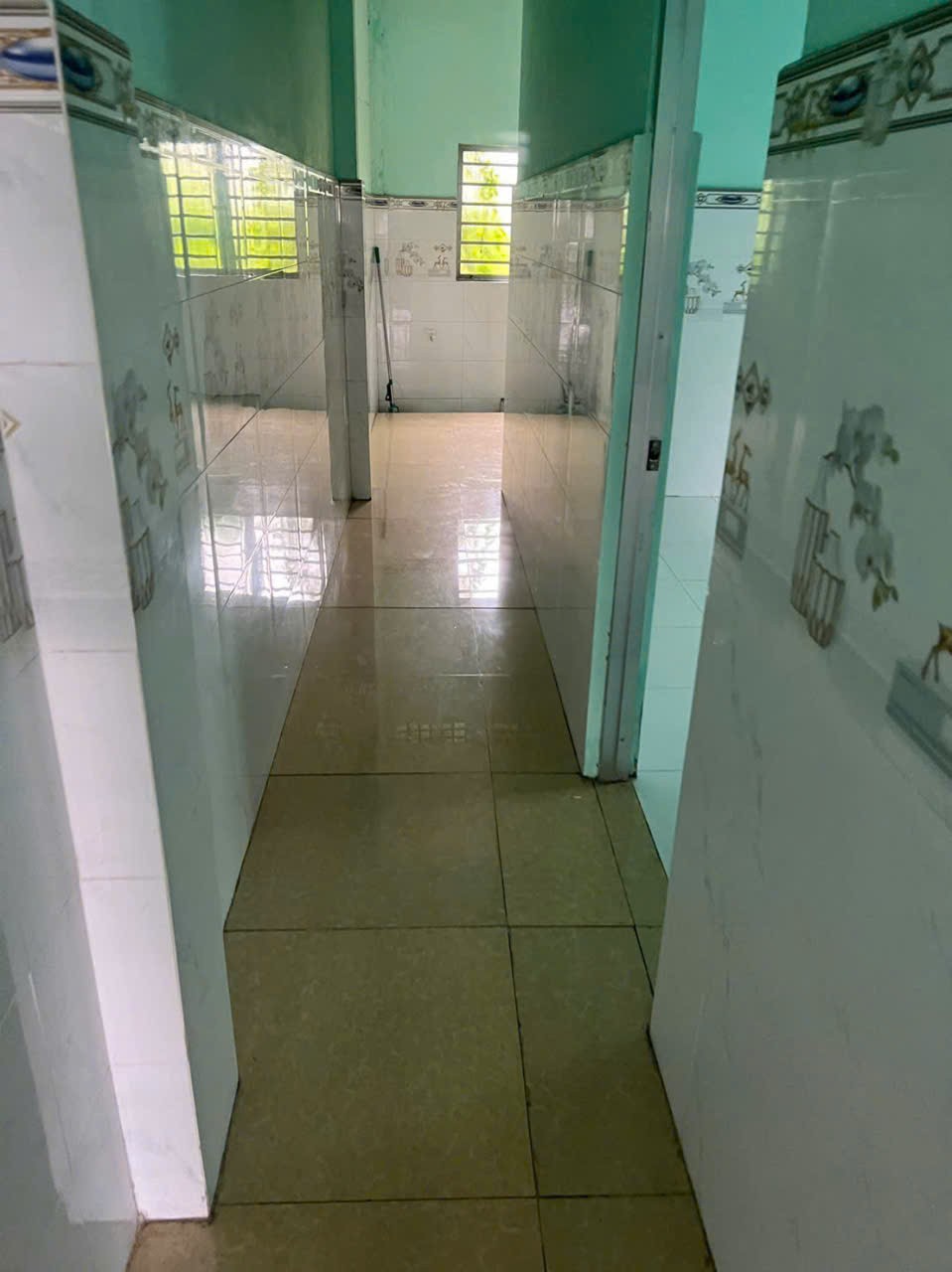 Nhà hẻm Hu Go, xã Trung An tổng dt 120m2 2pn, 1wc giá 2,1 tỷ 1