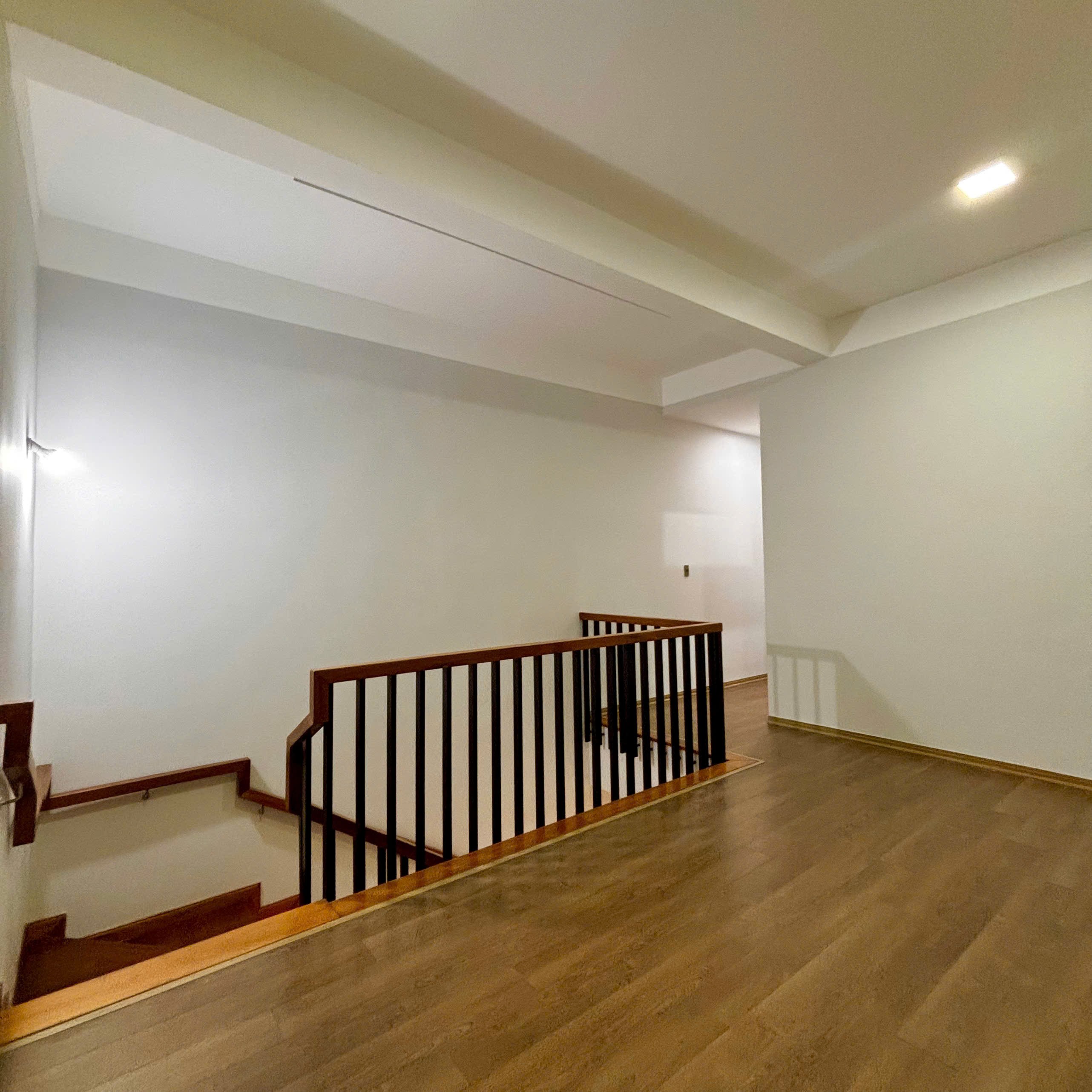 BÁN NHÀ 3 TẦNG ĐƯỜNG THANH LƯƠNG 10 ,HOÀ XUÂN,ĐÀ NẴNG 3