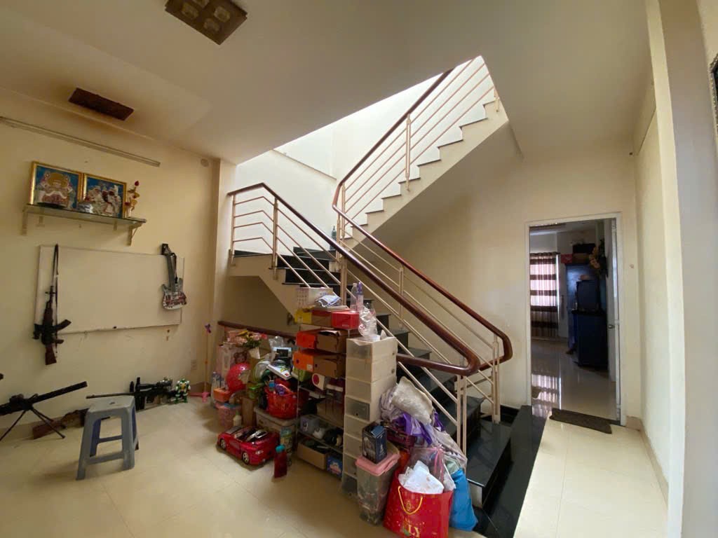 Siêu phẩm hiếm! Nhà 3 tầng đường ô tô – Lê Văn Lương, Phước Kiển – Gần Phú Mỹ Hưng chỉ 7.5 tỷ 4
