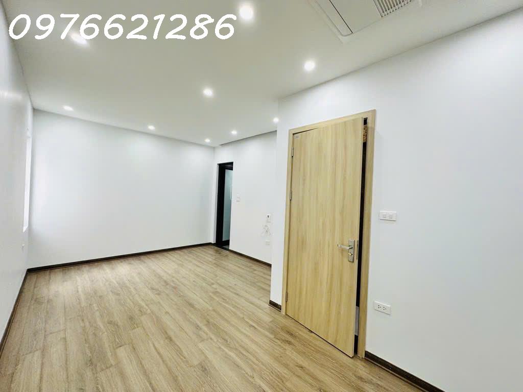 Bán nhà 57m2 - KĐT VIỆT HƯNG-ĐỨC GIANG-6 Tầng-Thang máy- ô tô đỗ cửa-giá 7x tỷ 4