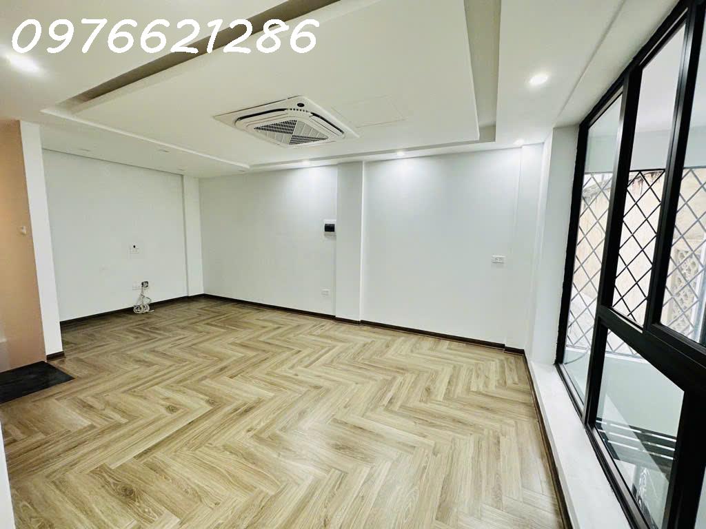 Bán nhà 57m2 - KĐT VIỆT HƯNG-ĐỨC GIANG-6 Tầng-Thang máy- ô tô đỗ cửa-giá 7x tỷ 2