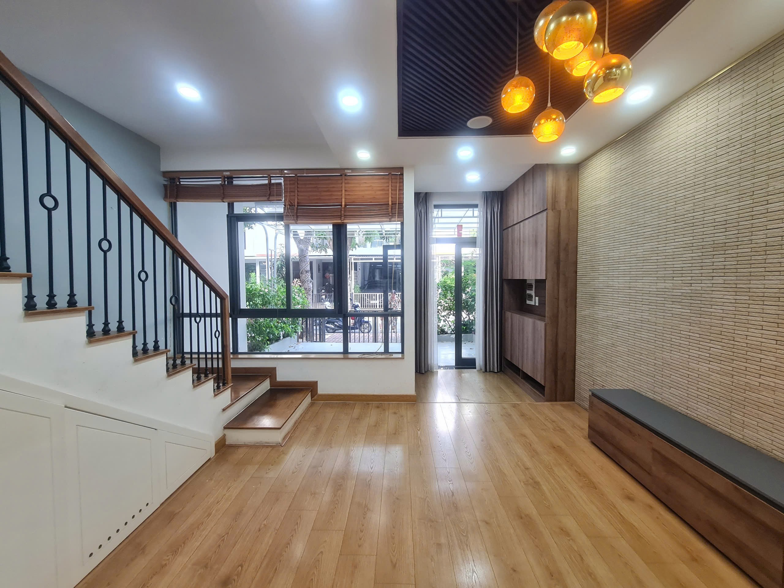 Cần bán Biệt thự Phường Phước Long B, Quận 9, Diện tích 26m², Giá Thương lượng 12