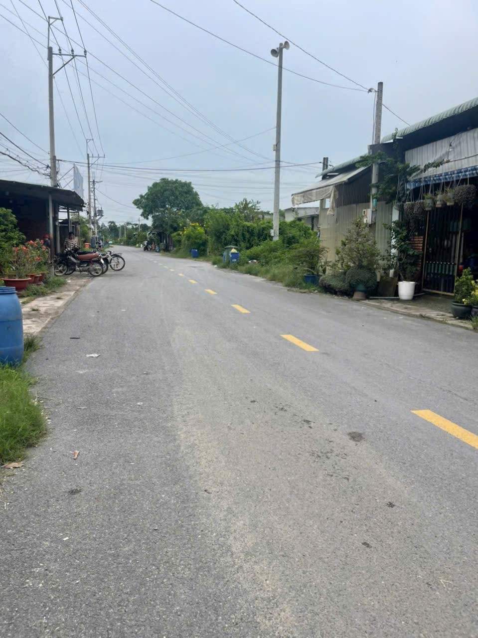 Bán đất mặt tiền Giồng Cát, xã Tân Phú trung dt 144m2 full thổ cư giá 2,6 tỷ 2