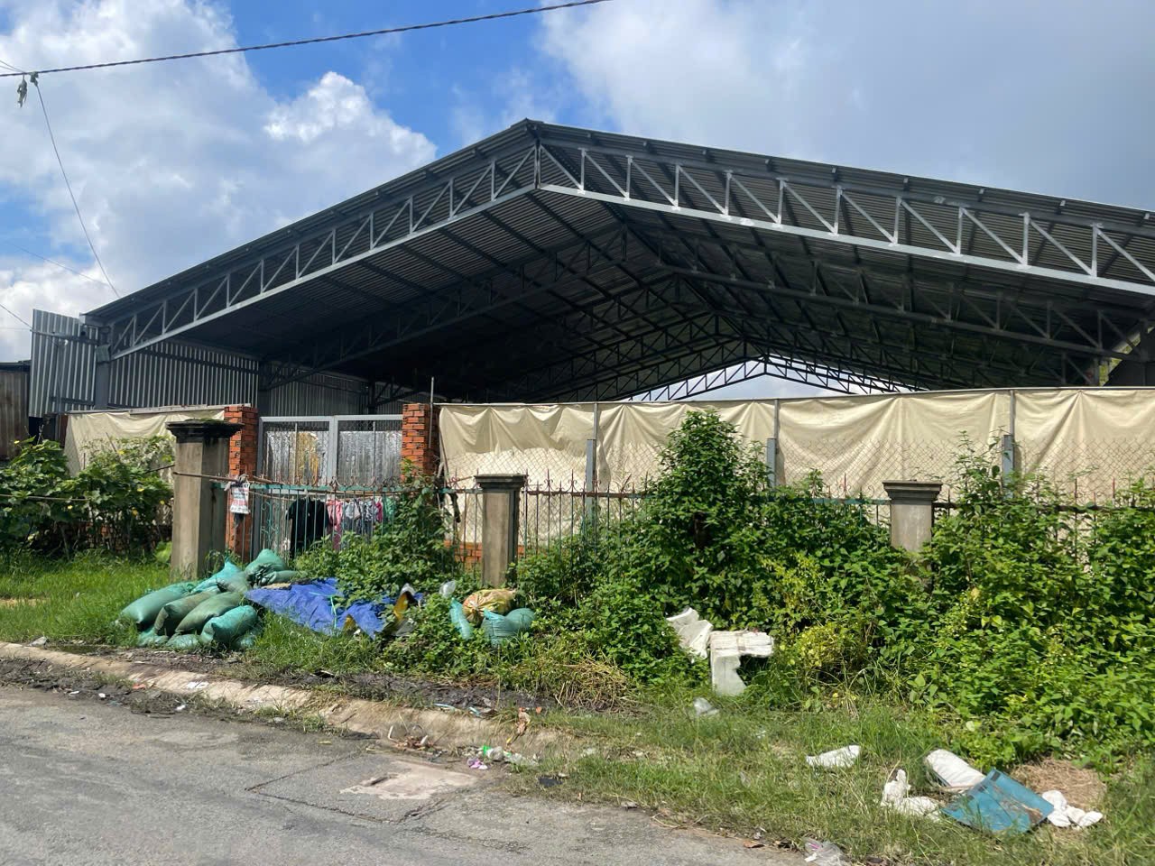 BÁN GẤP ĐẤT (18x63) MT NHỰA FULL THỔ XUÂN THỚI SƠN, HÓC MÔN GIÁ CỰC TỐT 2