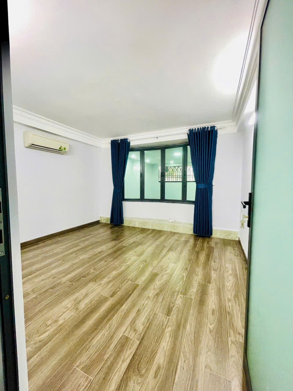 Nhà mặt tiền Ích Thiện, p Tân Thành dt 75m2 1 lửng, 1 lầu 5pn 4wc giá 12 tỷ 9