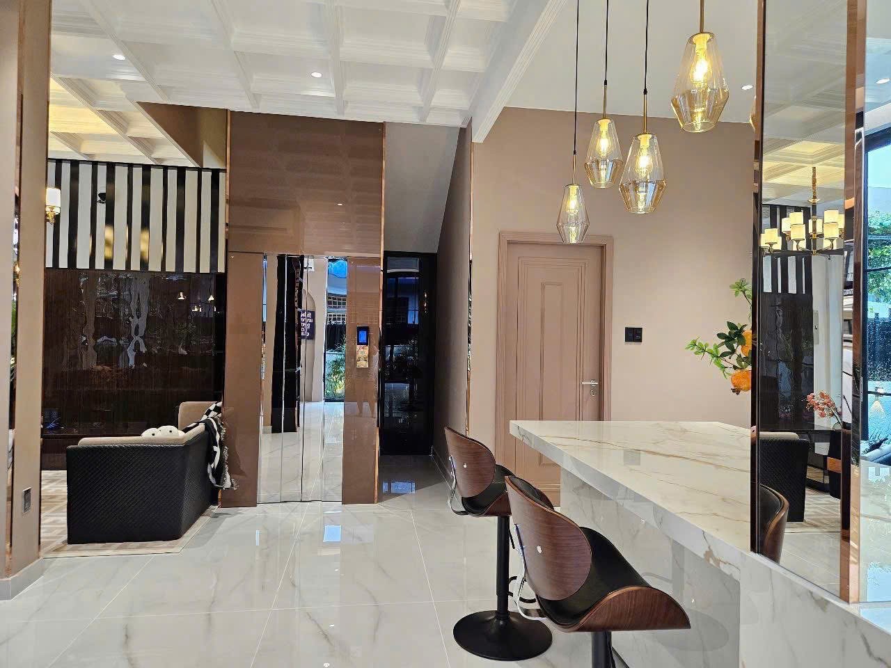 Cần bán Biệt thự Phường Phú Mỹ, Quận 7, Diện tích 211m², Giá Thương lượng 3