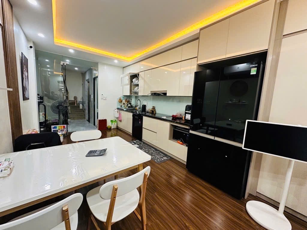 Bán Nhà Phân Lô Tây Hồ – Thang Máy – Thiết Kế Hiện Đại – 7 Tầng – Nhỉnh 14 Tỷ 4