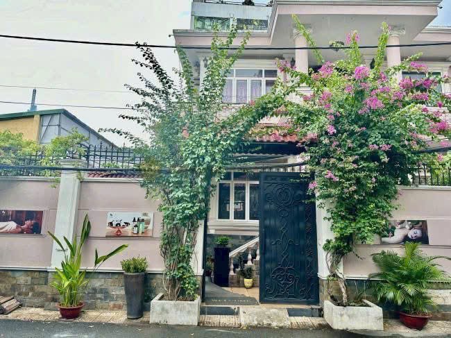 Cần bán Biệt thự Phường Thảo Điền, Quận 2, Diện tích 313m², Giá 85 Tỷ
