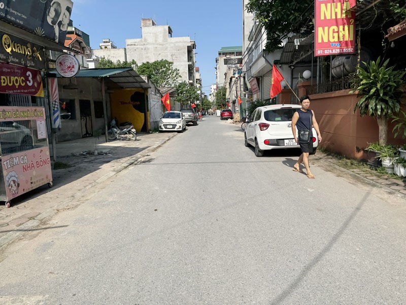 Chính chủ bán 100m2 đất mặt đường Cửu Việt 1, Gia Lâm. Vùng lõi của Xã Gia Lâm 4