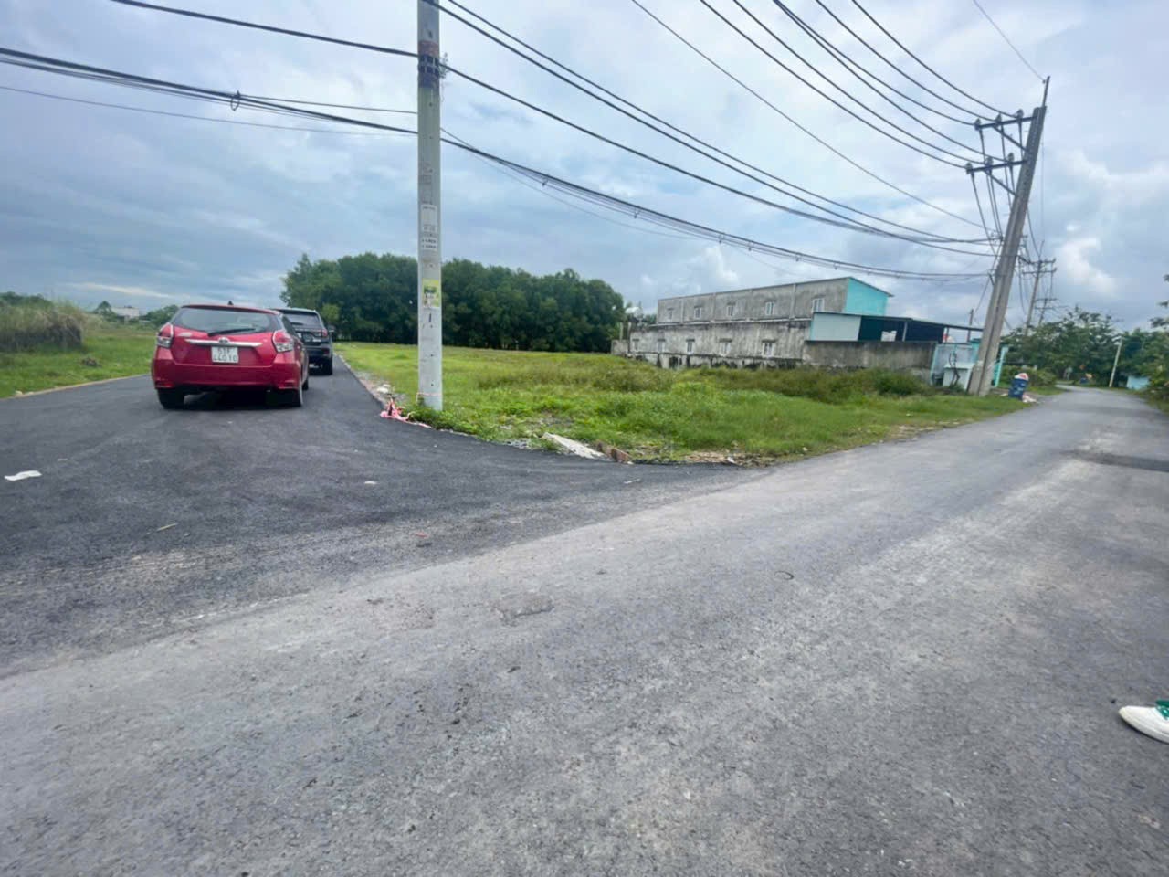 Hot : 9 lô thổ cư mặt tiền đường nhựa xã Tân Phú Trung dt 115 - 125m2 giá 2,3 tỷ/ lô