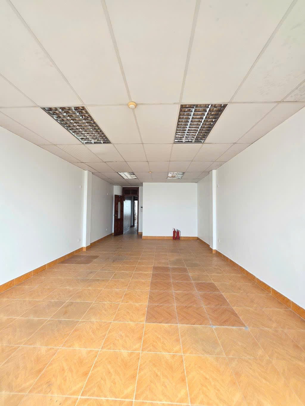 CỰC PHẨM  BA ĐÌNH - TÒA NHÀ 10 TẦNG - 2 MẶT THOÁNG - SỔ VUÔNG NỞ HẬU. 2