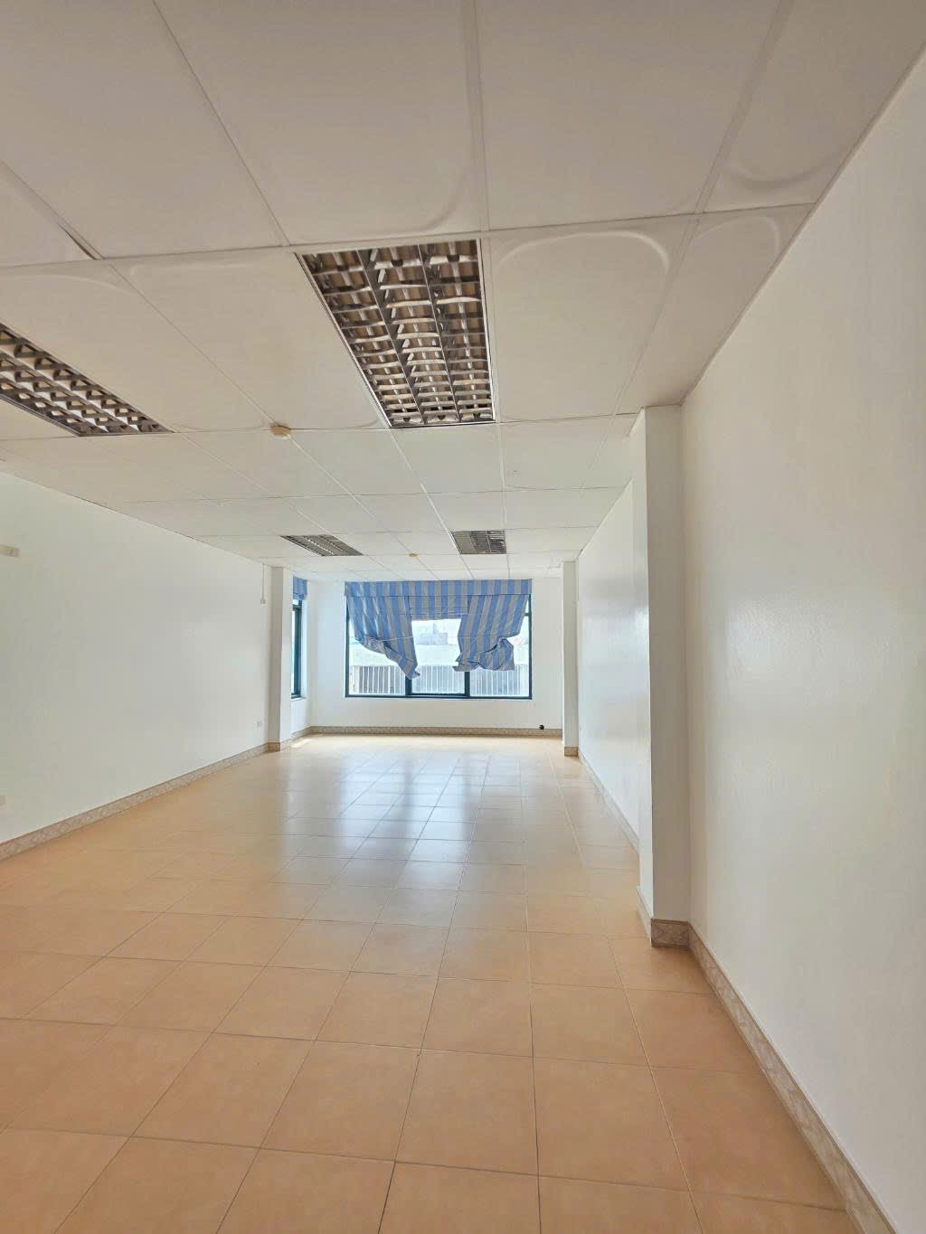 CỰC PHẨM  BA ĐÌNH - TÒA NHÀ 10 TẦNG - 2 MẶT THOÁNG - SỔ VUÔNG NỞ HẬU. 3