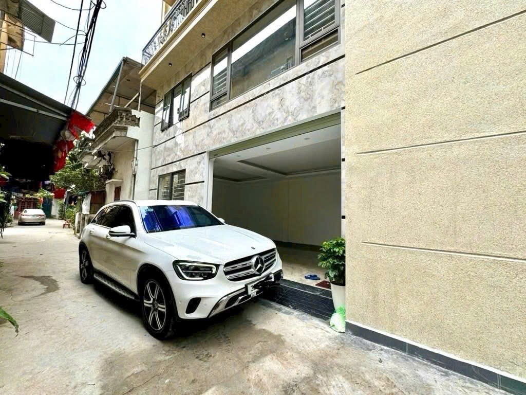 Cần bán 59,3m2 nhà 6 tầng thang máy, ngõ 12 Thạch Bàn. Nhà đẹp, tiện ích bạt ngàn, gần hồ điều hòa 7