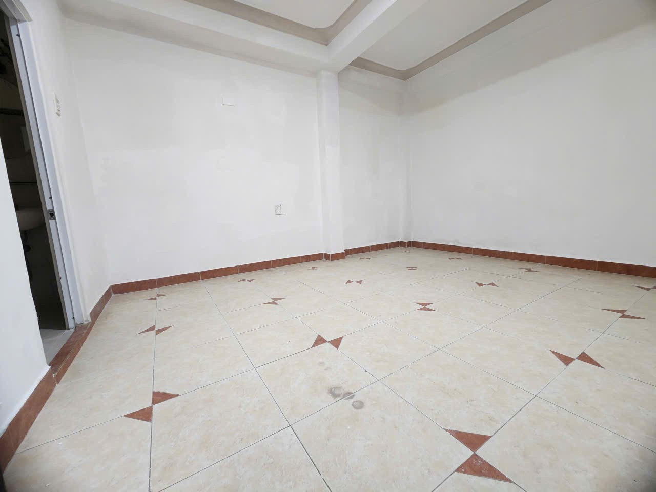 Cho thuê nhà nguyên căn mặt tiền đường Bùi Thị Xuân Phường 2 Đà Lạt giá 45tr 3