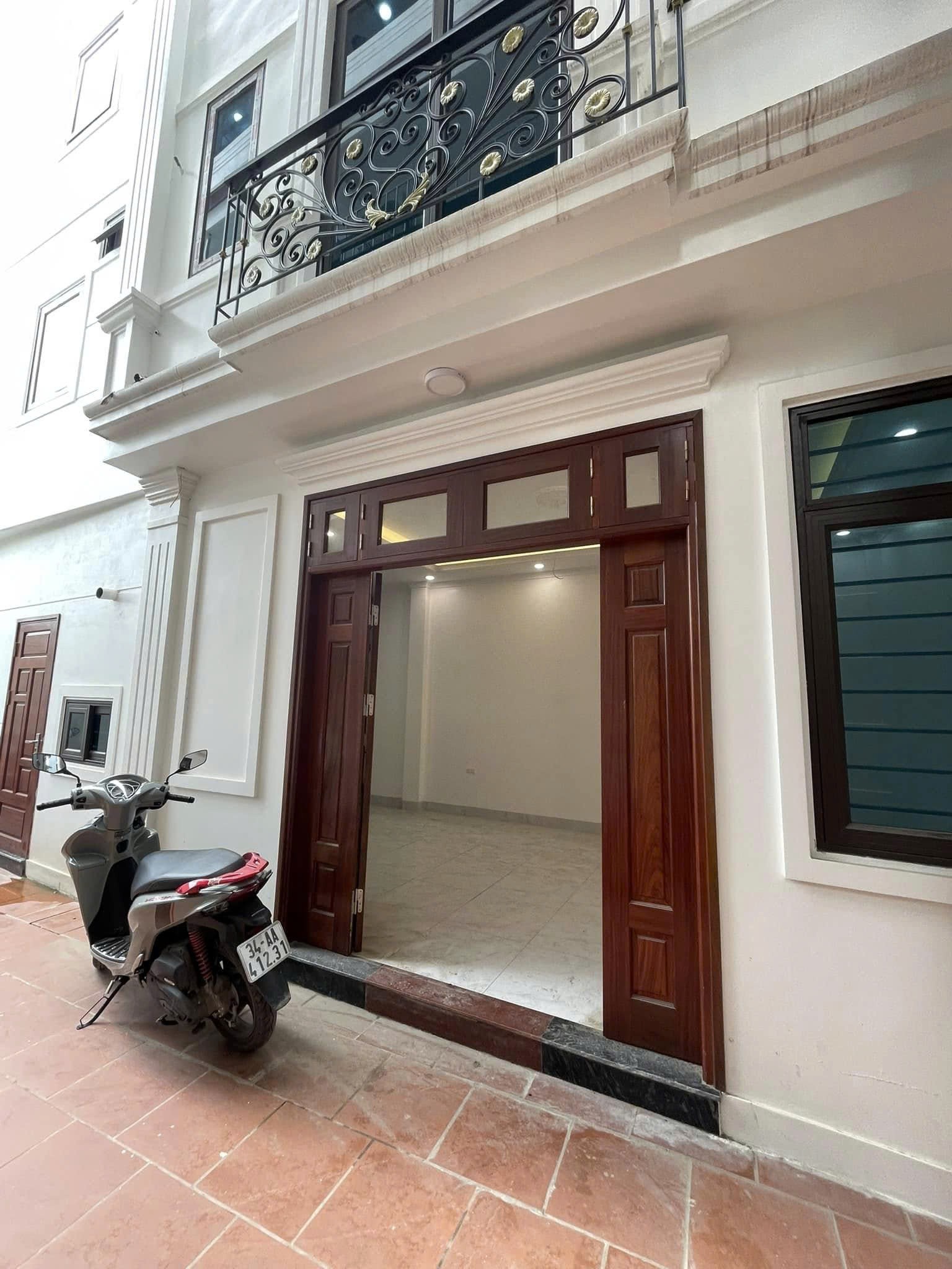 BÁN NHÀ PHÚ THƯỢNG, TÂY HỒ, CẠNH CIPUCHA, 6 TẦNG THANG MÁY, DT 43M2* MT 5M* GIÁ 8.9  TỶ