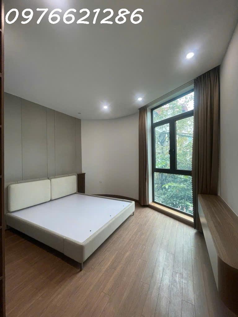 NHÀ 35M² THANH AM LONG BIÊN – LÔ GÓC – NGÕ 3M – 3 TẦNG Ở NGAY – GIÁ 5.X TỶ 2