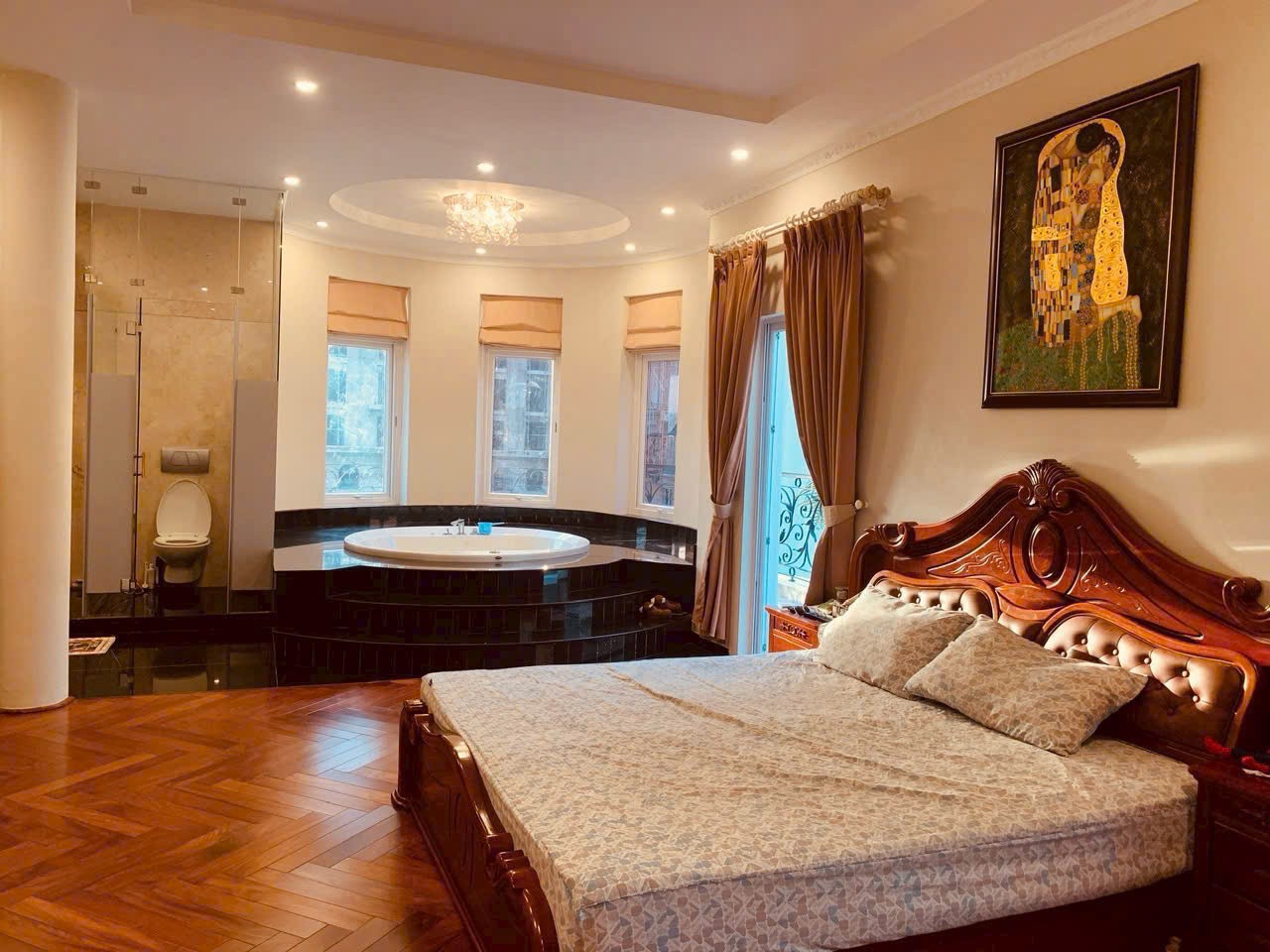 Cho thuê Biệt thự Phường Phước Long A, Quận 9, Diện tích 320m², Giá Thương lượng 3