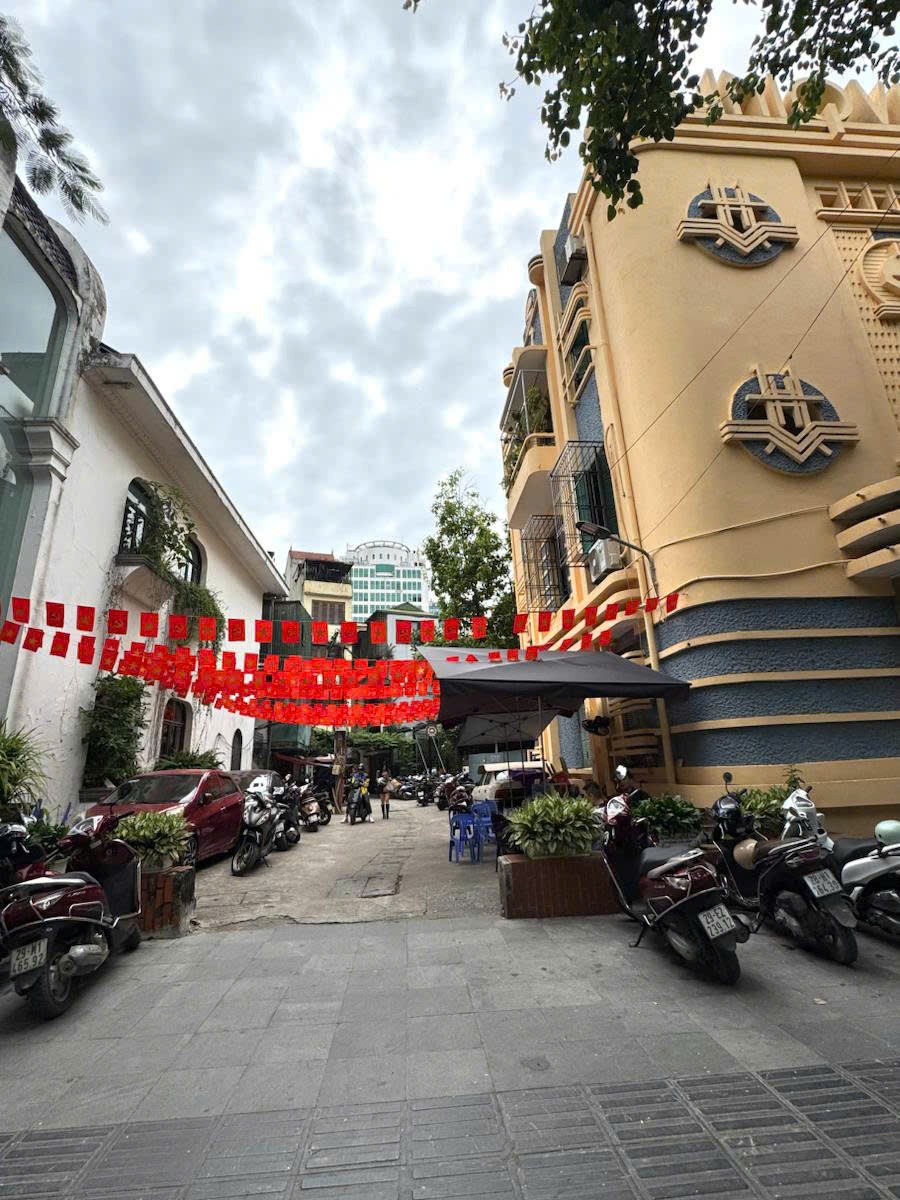 Nhà Lý Thường Kiệt 4 Tầng 11 Tỷ Ngõ  4M , Sát ÔTÔ Tránh Đỗ Sạch sẽ thoáng đẹp gần phố 2