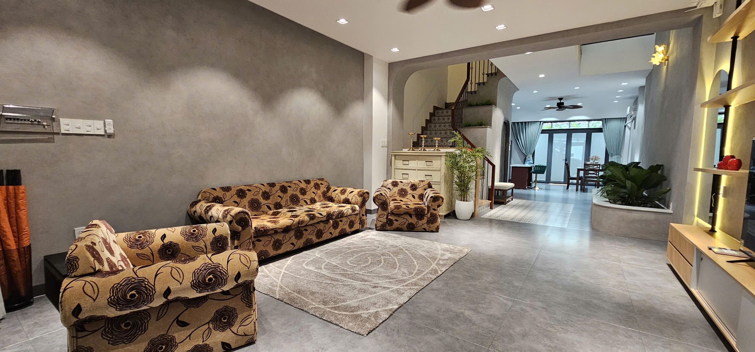 Cho thuê Nhà mặt tiền Phường Thạnh Mỹ Lợi, Quận 2, Diện tích 100m², Giá 50 Triệu/tháng