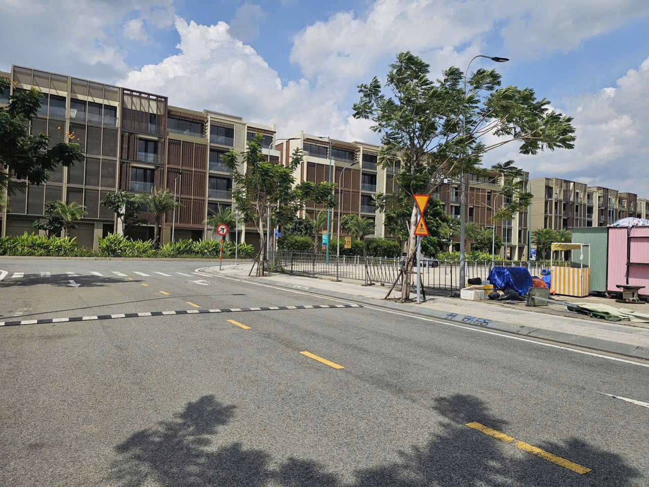 Cần bán Đất Phường An Phú, Quận 2, Diện tích 127m², Giá 032 Tỷ 3