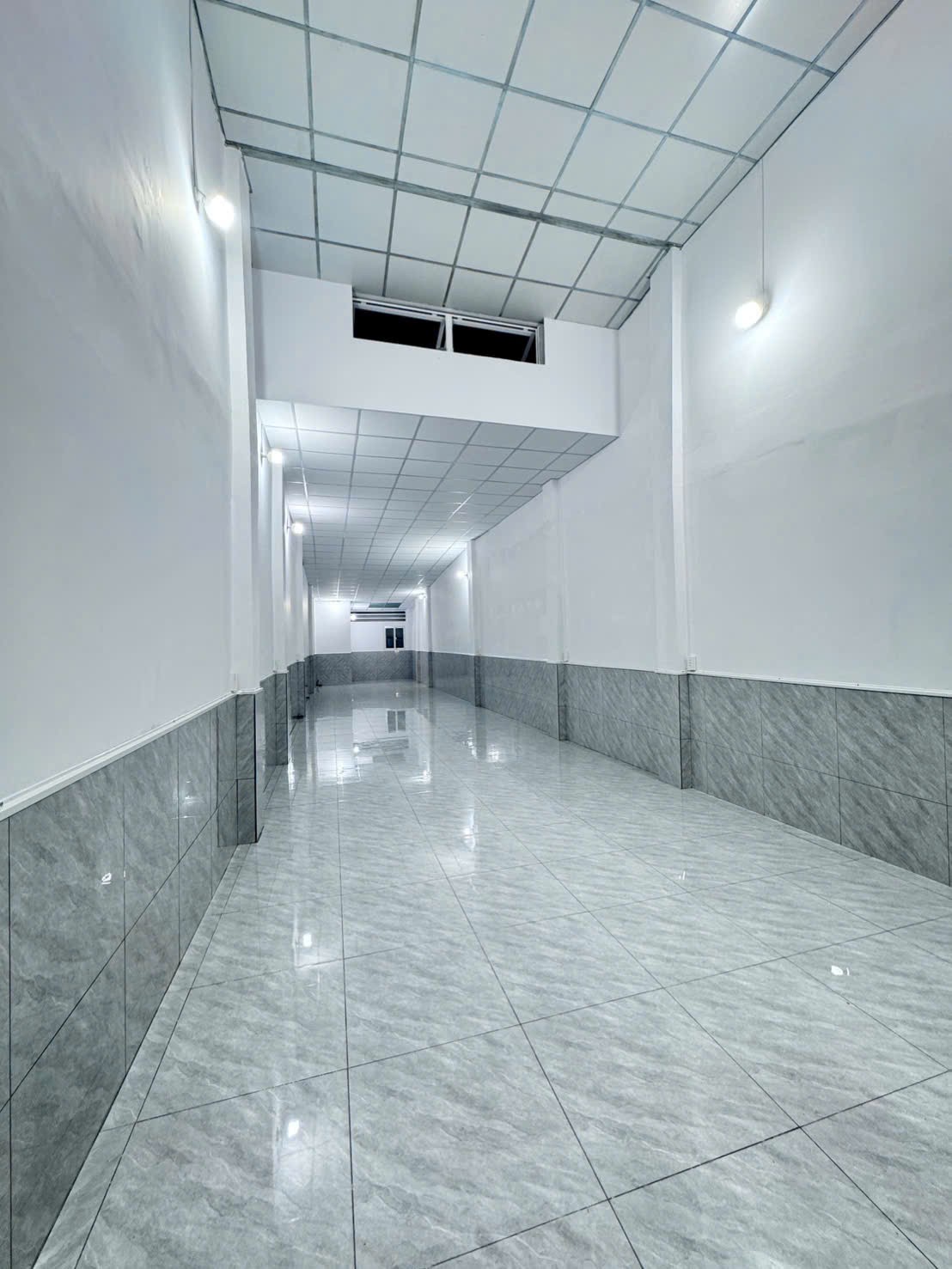 Cần bán Nhà mặt tiền Quận 9, Hồ Chí Minh, Diện tích 92m², Giá 9.8 Tỷ 2