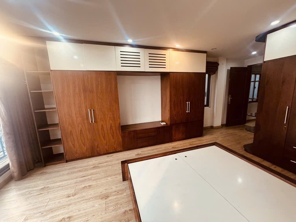 Nghi Tàm Lô Góc - 7 tầng Thang Máy - Kinh Doanh - Ôtô tránh - nhỉnh 19 tỷ. 3