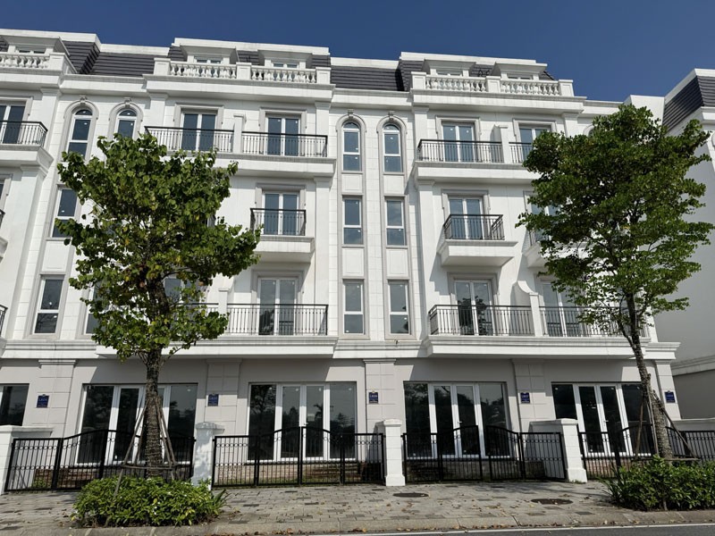 Hiếm! Bán Liền Kề Eurowindow Twin Parks Sổ Đỏ - 75m2, Hướng ĐN, View Thoáng, Kề Vinhomes Ocean Park