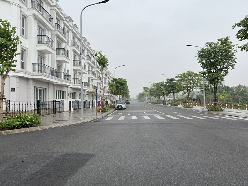 Hiếm! Bán Liền Kề Eurowindow Twin Parks Sổ Đỏ - 75m2, Hướng ĐN, View Thoáng, Kề Vinhomes Ocean Park 4